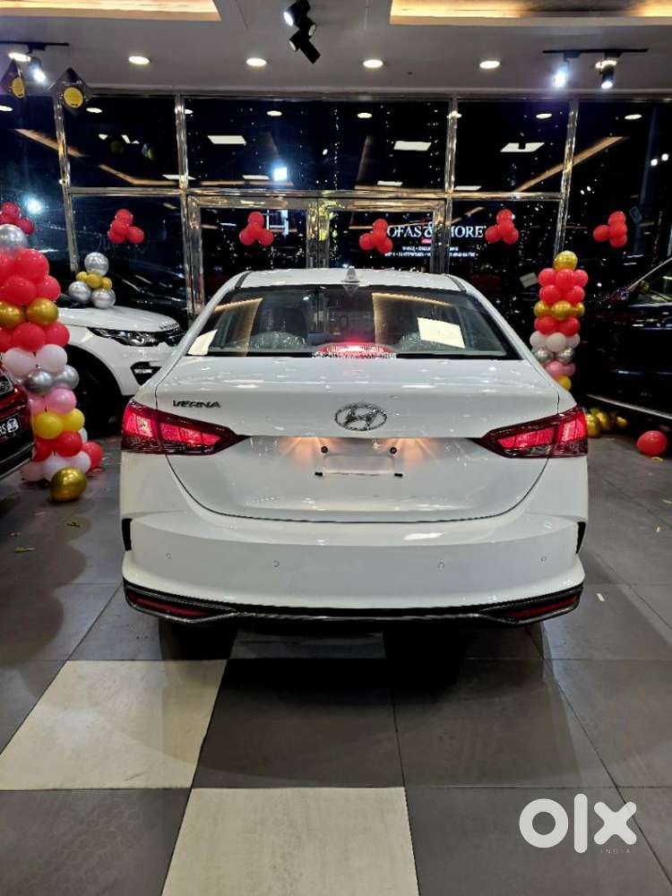 Hyundai Verna 1.5 S Plus Diesel Mt, 2022, Petrol