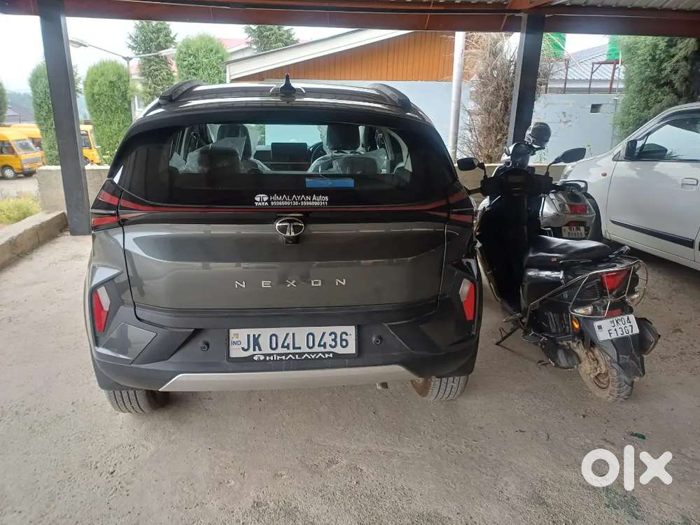 Tata Nexon Creative Petrol 2026