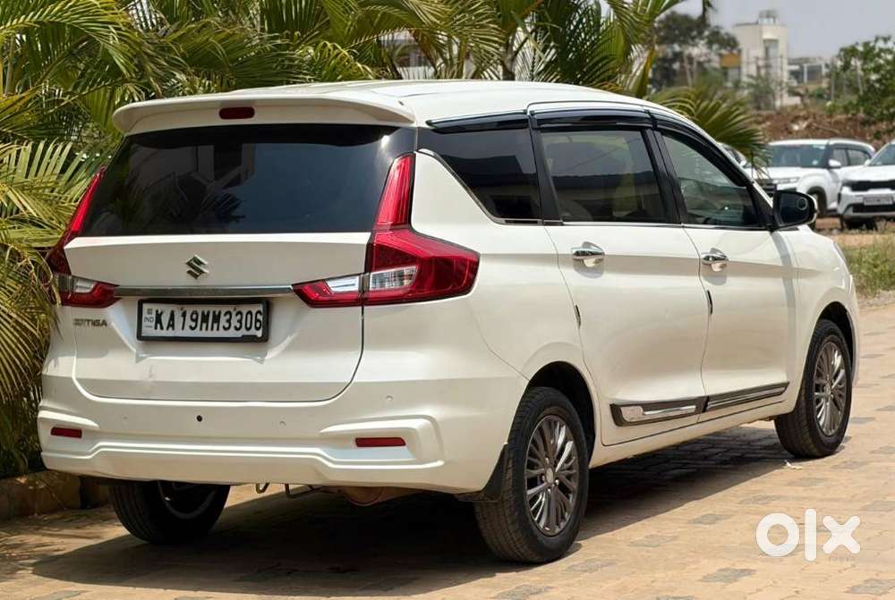 Maruti Suzuki Ertiga 1.5 Vxi Shvs, 2022, Petrol