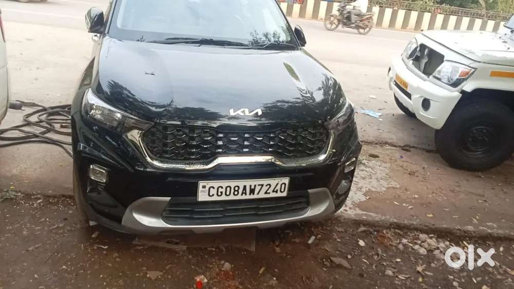 Kia Sonet 2023 Petrol 27000 Km Driven
