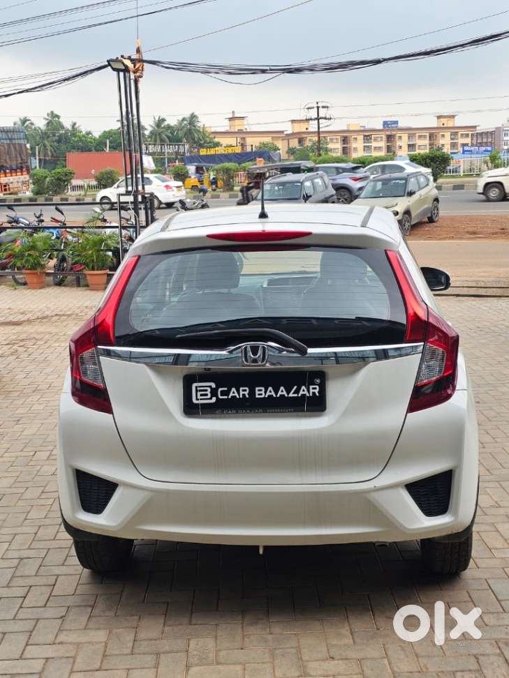 Honda Jazz V Mt Privilege, 2016, Petrol