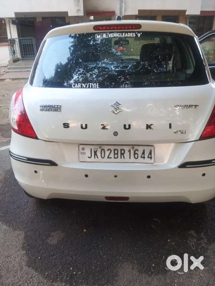 Maruti Suzuki Swift Vxi 2016