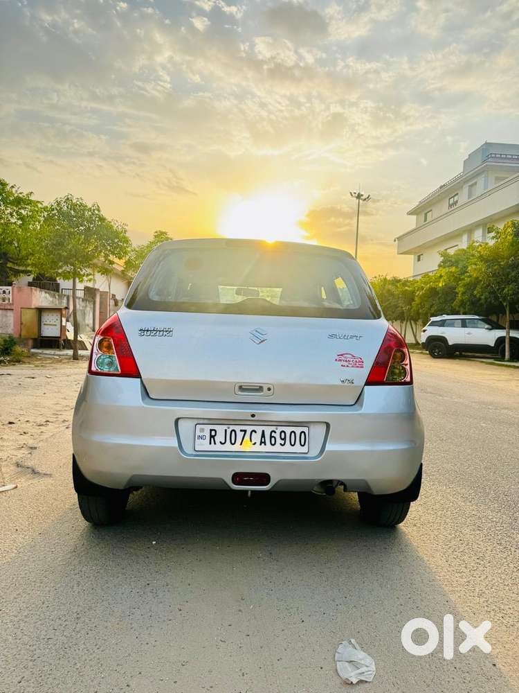 Maruti Suzuki Swift Vxi Optional, 2010, Petrol