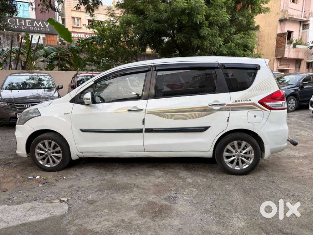 Maruti Suzuki Ertiga Zxi, 2015, Petrol