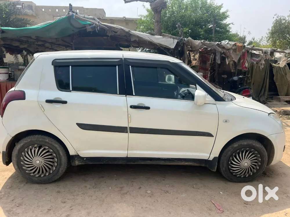 Maruti Suzuki Swift 2010