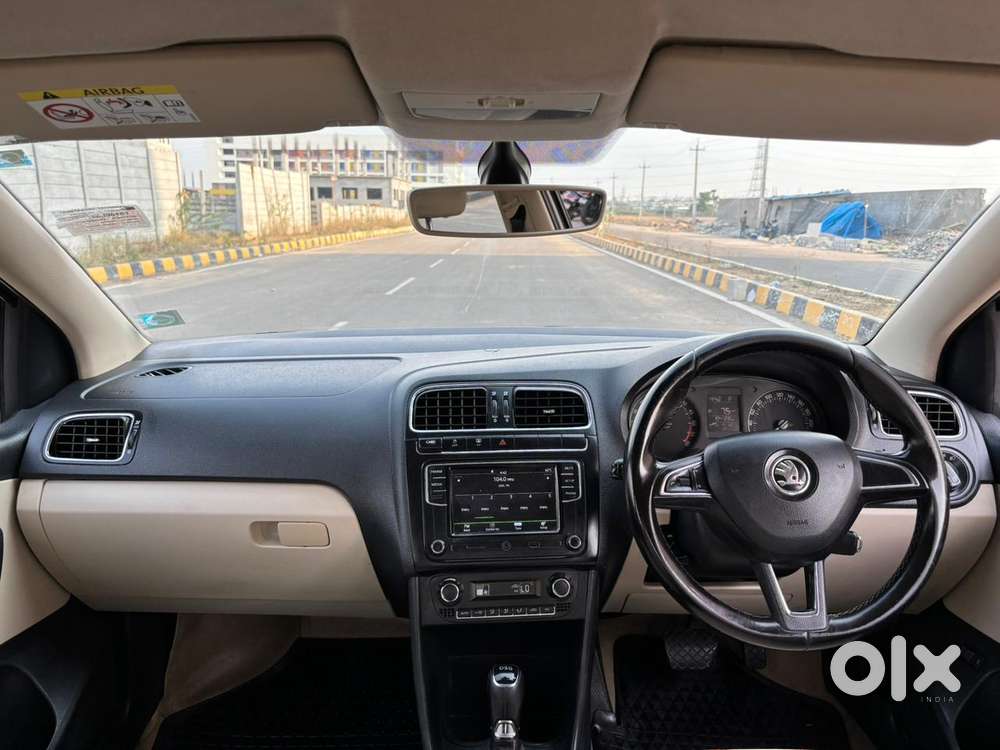 Skoda Rapid 1.5 Tdi Style/1.5 At Style, 2017, Diesel