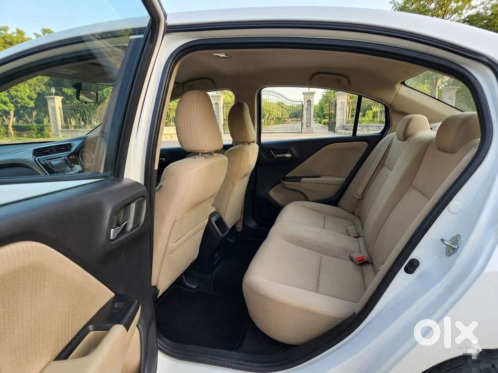 Honda Jazz 2015 Automatic Family Car