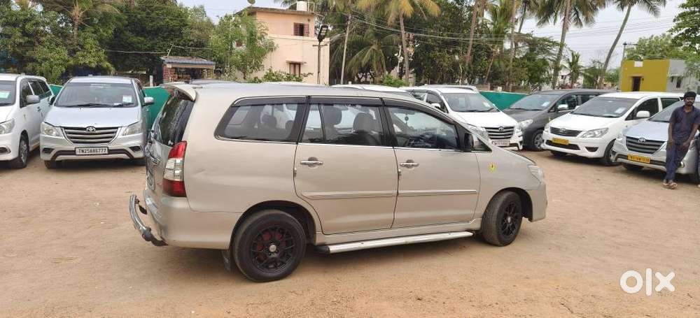 Toyota Innova 2.5 V 7 Str, 2013, Diesel