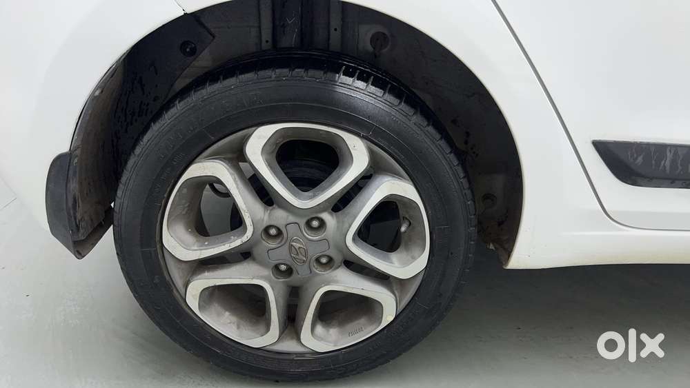 Hyundai Elite I20 1.2 Asta (o) Cvt, 2019, Petrol