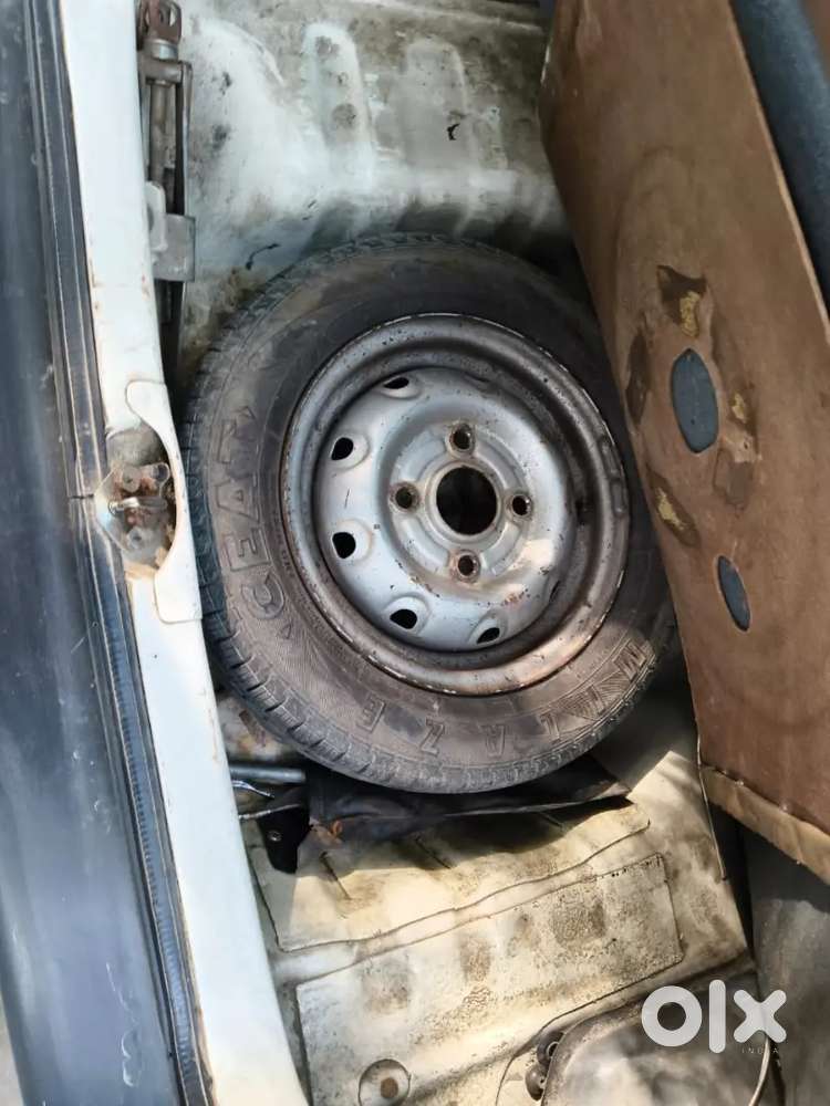 Maruti Suzuki 800 2001