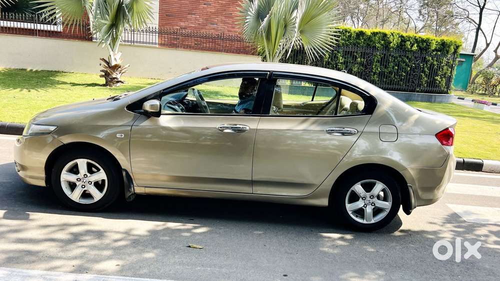 Honda City V Inspire, 2011, Cng & Hybrids