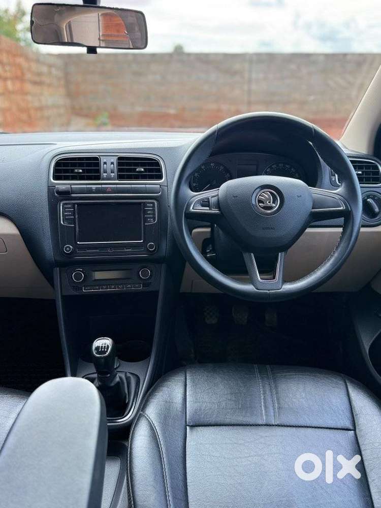 Skoda Rapid 1.0 Ambition Tsi, 2021, Petrol