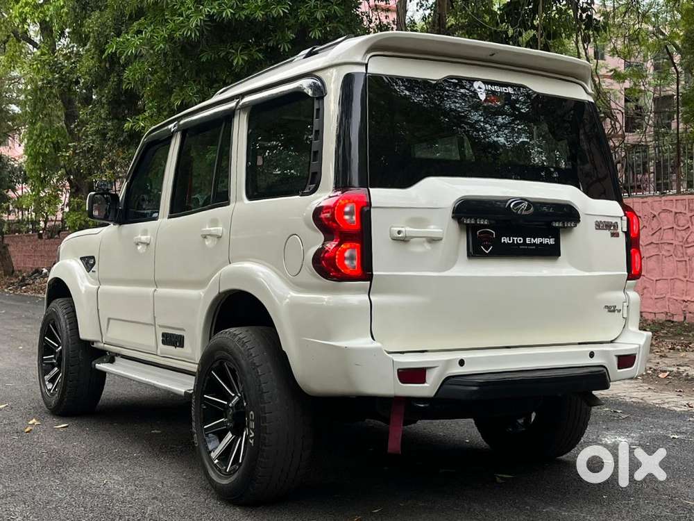 Mahindra Scorpio