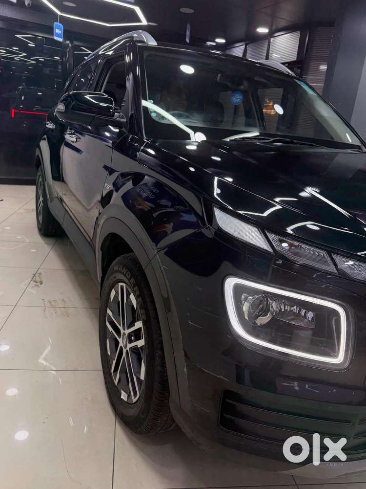 Hyundai Venue 1.0 Sx (o) Turbo Dct, 2024, Petrol