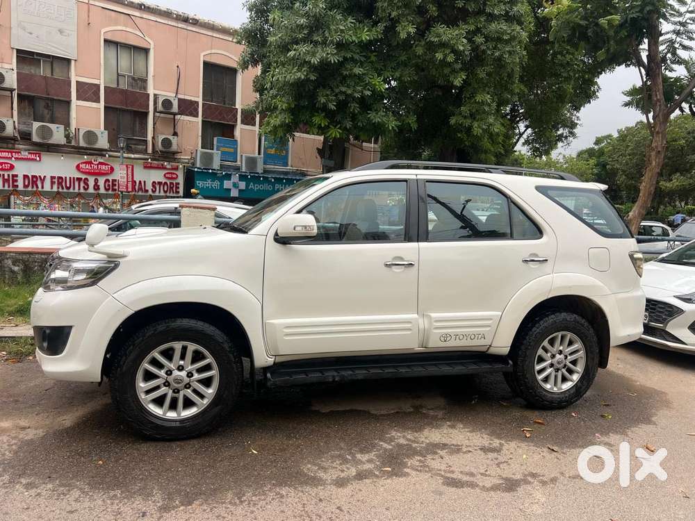 Toyota Fortuner 3.0 4x2 Automatic, 2015, Diesel