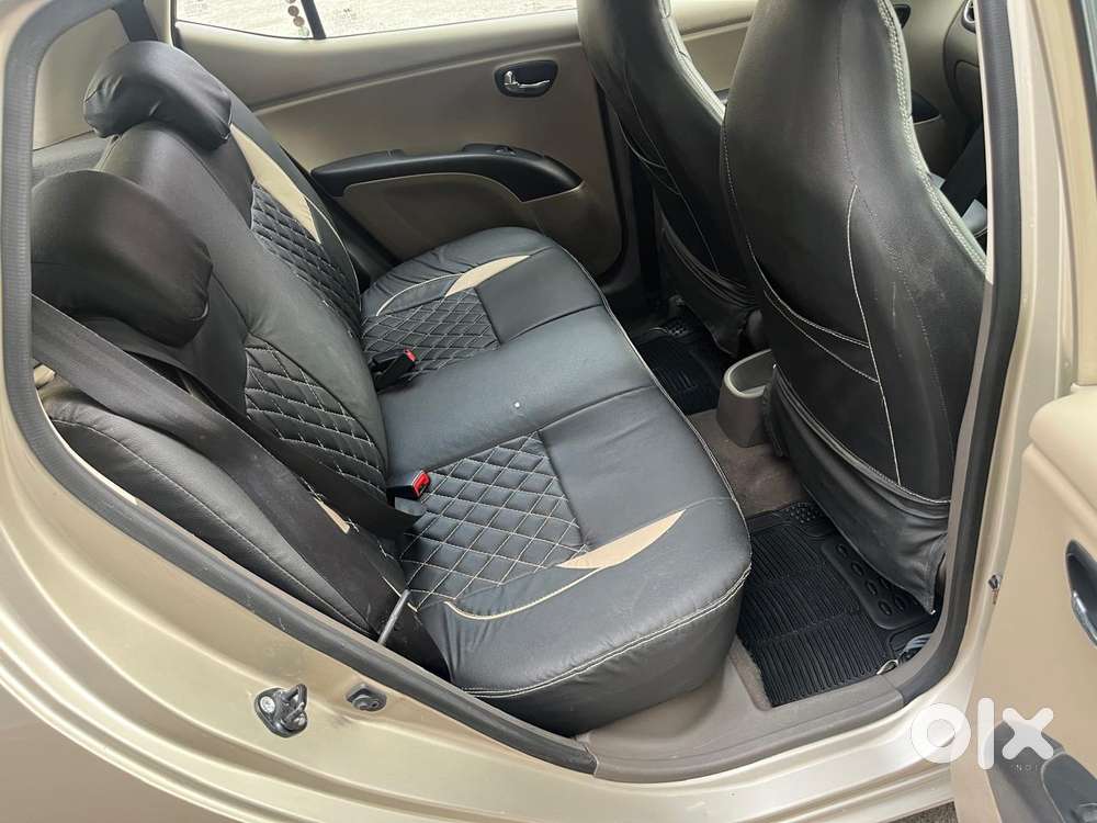Hyundai I10 Sportz At, 2013, Petrol