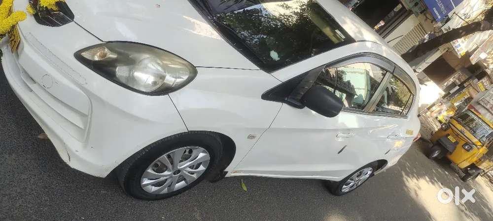Honda Amaze 2016 Diesel 200000 Km Driven