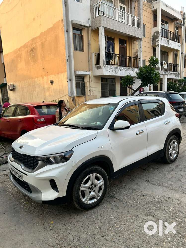 Kia Sonet Petrol 2021