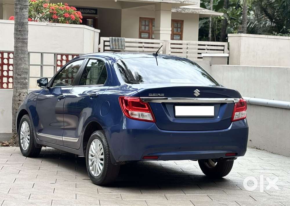 Maruti Suzuki Swift Dzire Amt Zxi, 2020, Petrol