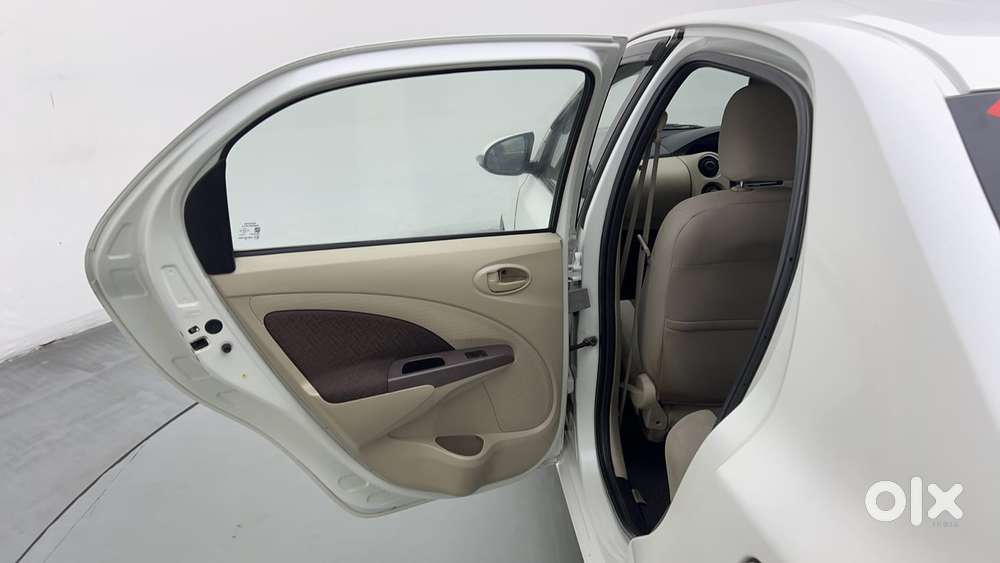 Toyota Platinum Etios 1.5 Vx, 2018, Petrol
