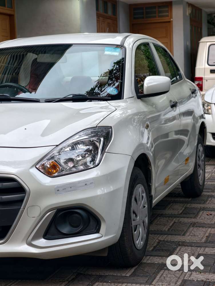 Maruti Suzuki Swift Dzire 1.2 Lxi (o), 2023, Petrol