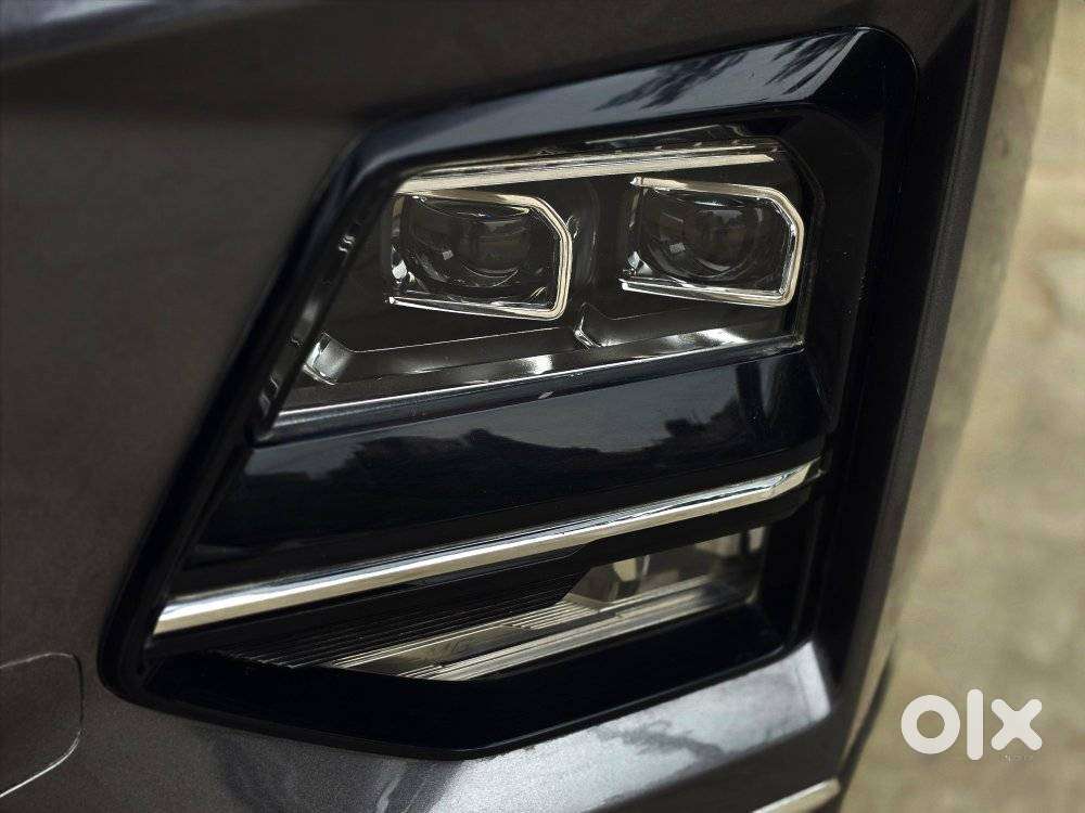 Mg Hector Plus Sharp Pro 1.5 Turbo Petrol Cvt 6 Str, 2023, Petrol
