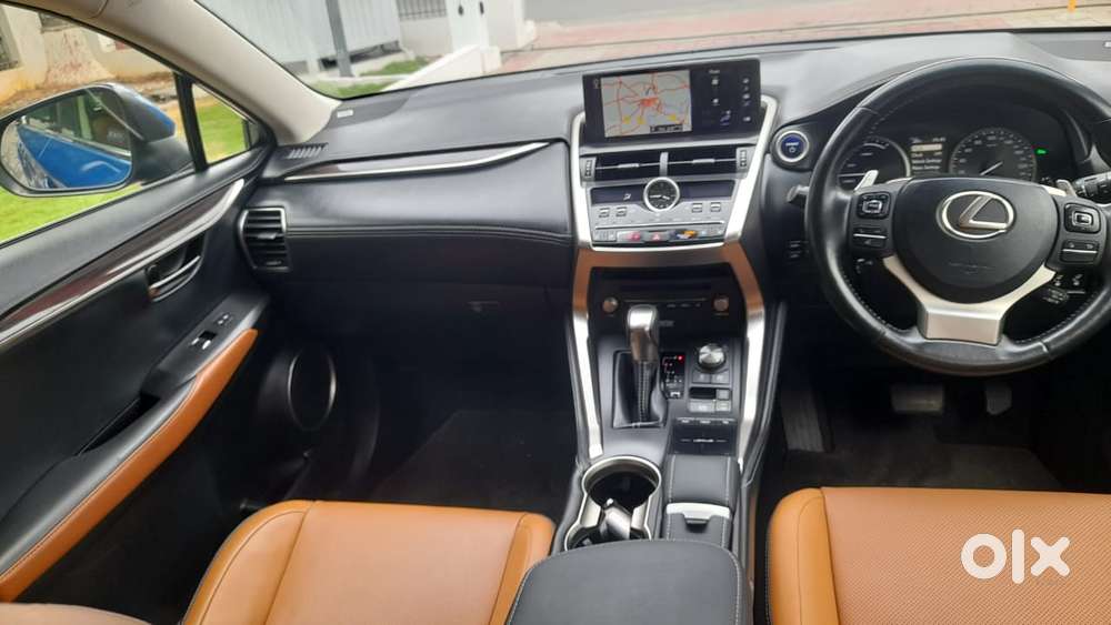Lexus Nx 300h, 2018, Petrol