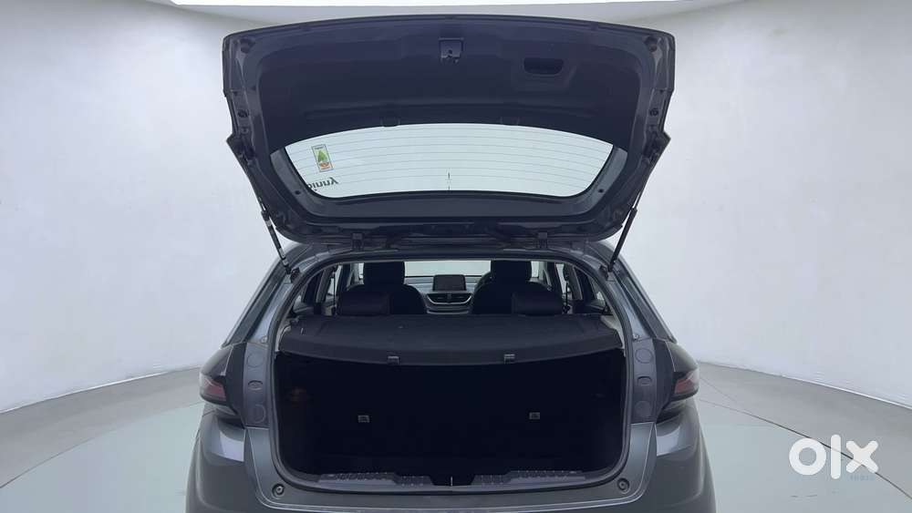 Tata Altroz Xz, 2023, Petrol