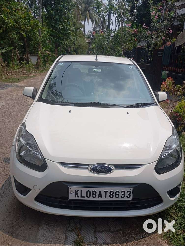 Ford Figo 2010 Cng & Hybrids Well Maintained