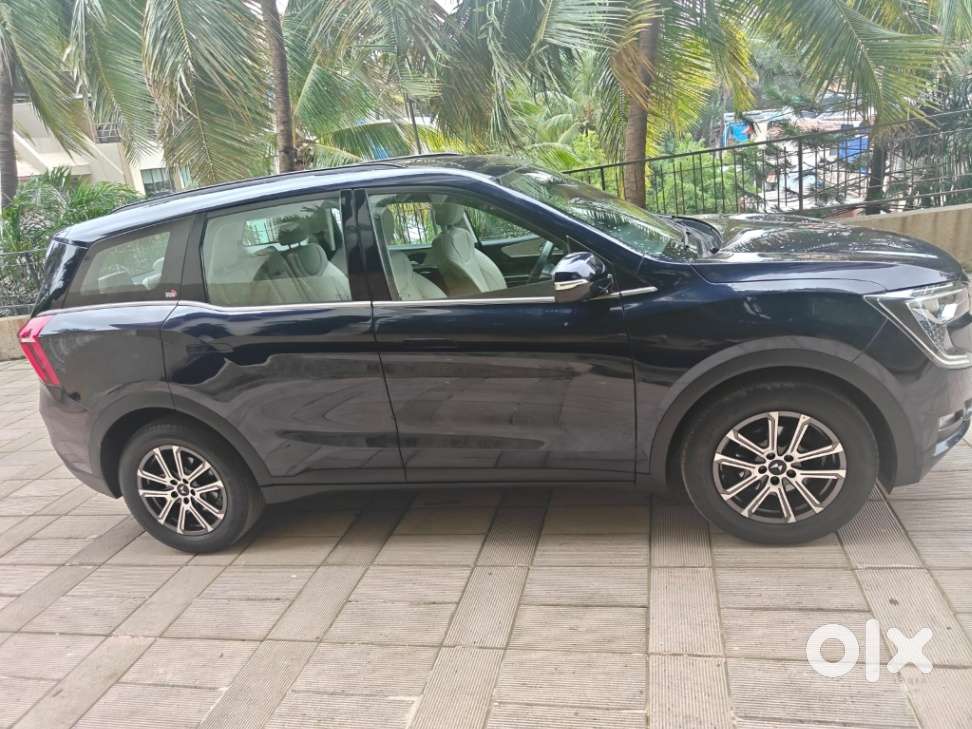 Mahindra Xuv700 2.0 Ax 7 Petrol At Str, 2024, Petrol