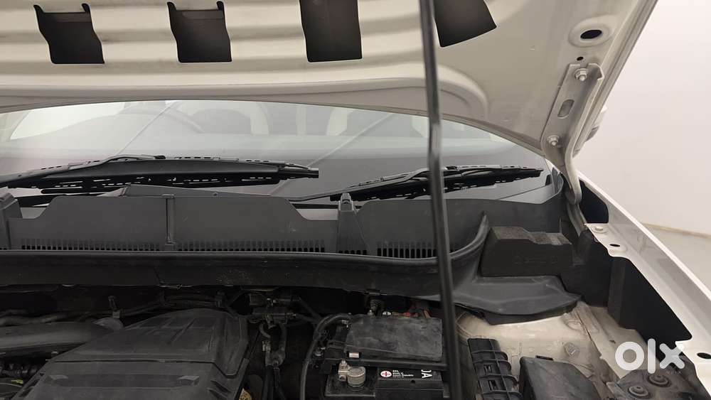 Volkswagen Taigun Topline 1.0 Tsi At (electric Seats), 2021, Petrol