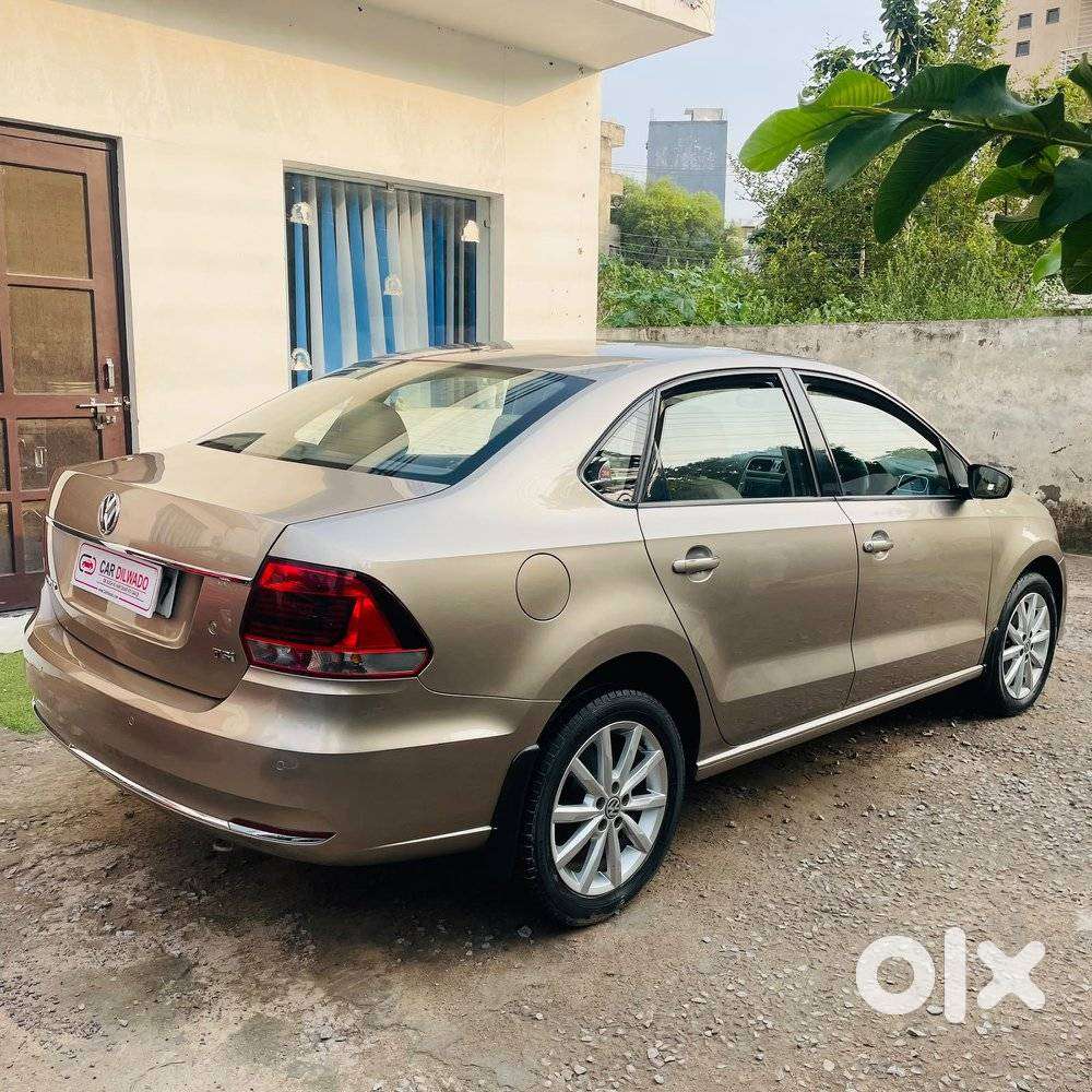 Volkswagen Vento 1.2 Highline Plus At 16 Alloy, 2018, Petrol