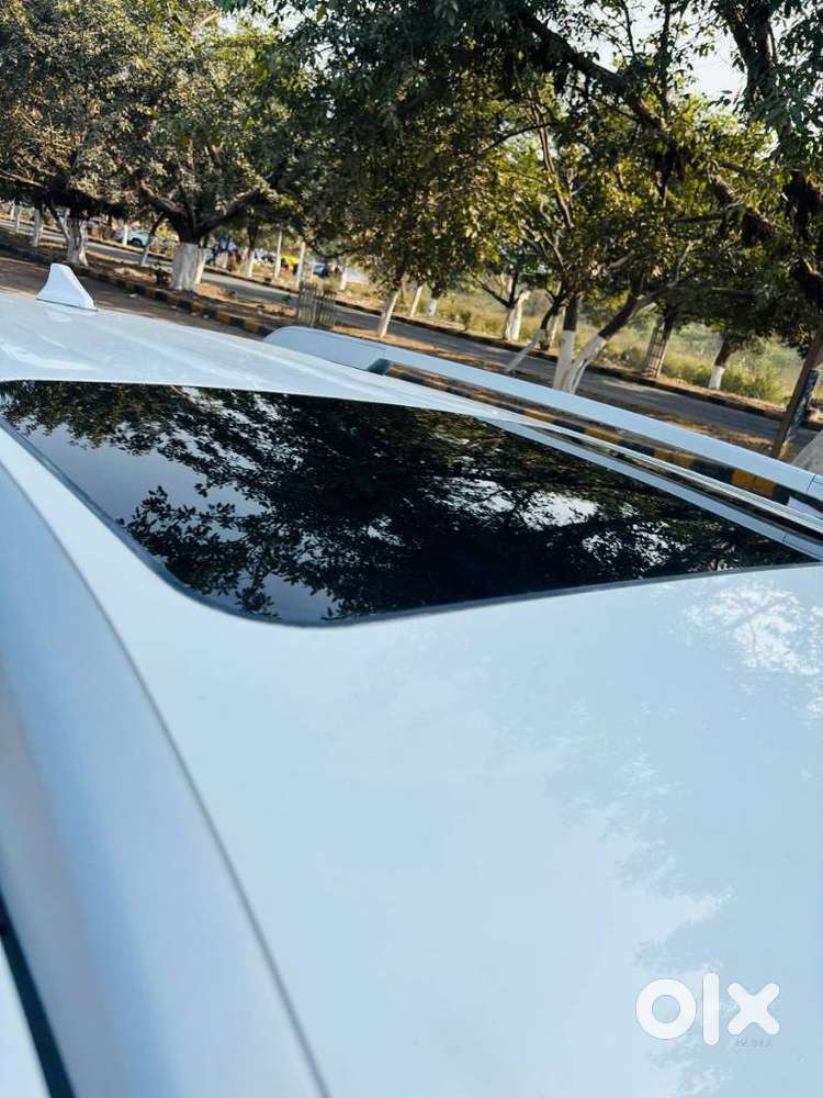 Hyundai Venue Sx Plus Turbo Dct, 2019, Petrol