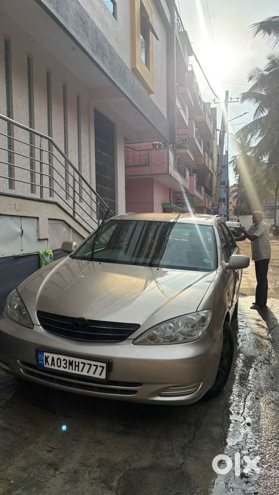 Toyota Camry 2002 Model