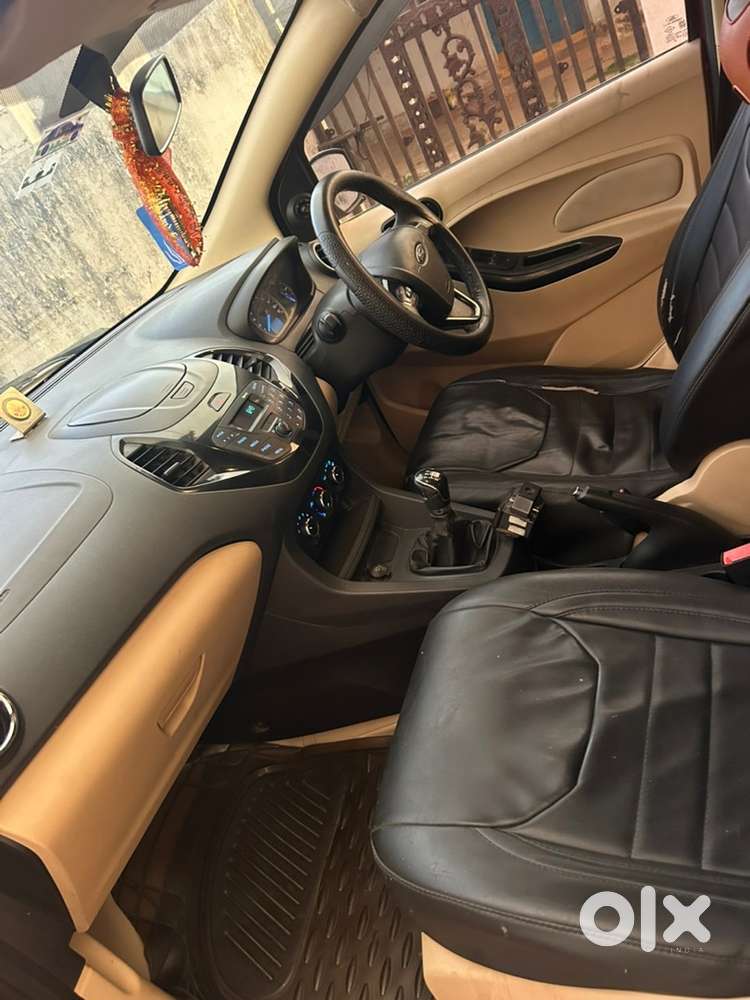 Ford Aspire Trend 2015