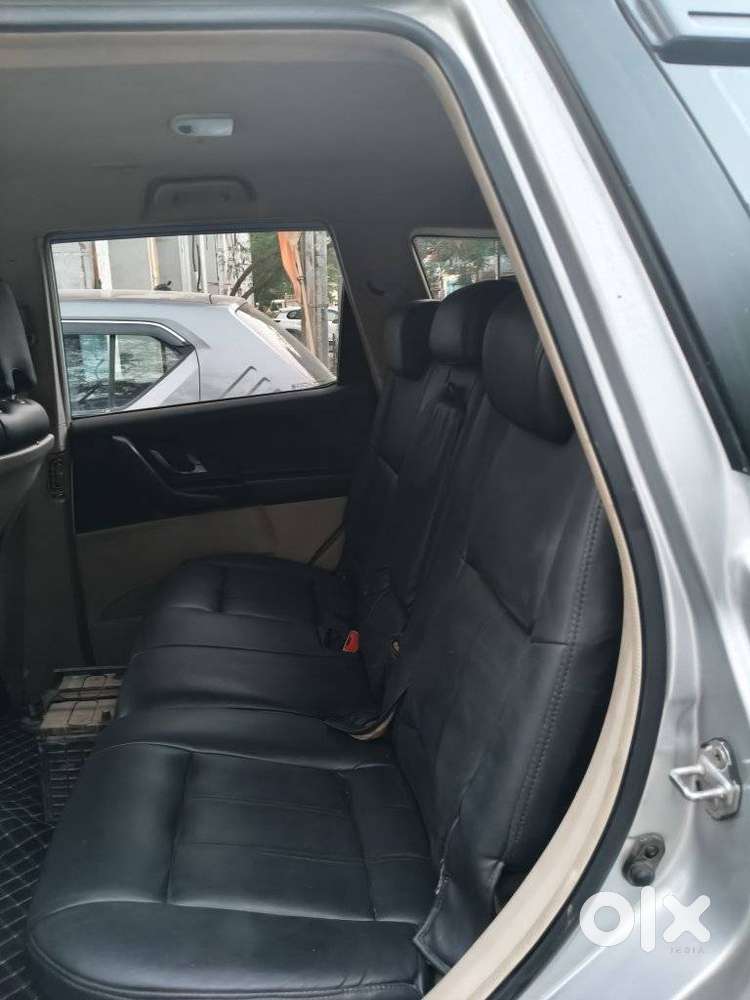 Mahindra Xuv500 At W6 2wd, 2017, Diesel