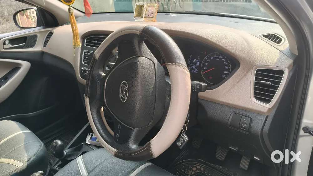 Hyundai New I20 2018 Petrol 36700 Km, Tax Paid 2028 Nov
