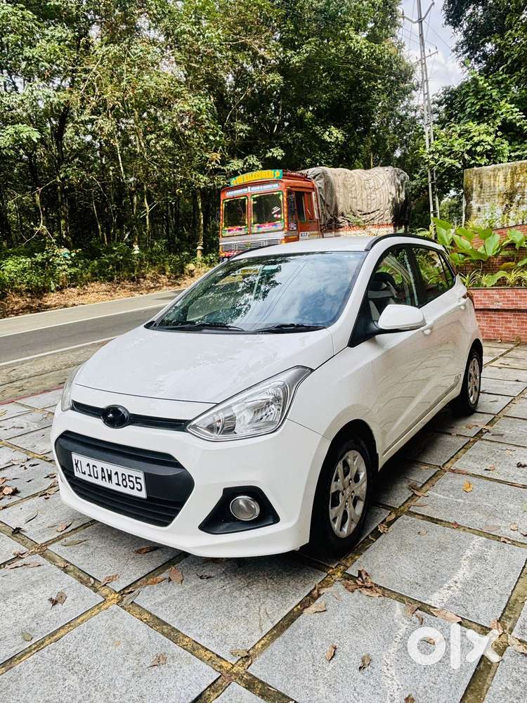 Hyundai Grand I10 1.2 Kappa Sportz Option, 2016, Petrol