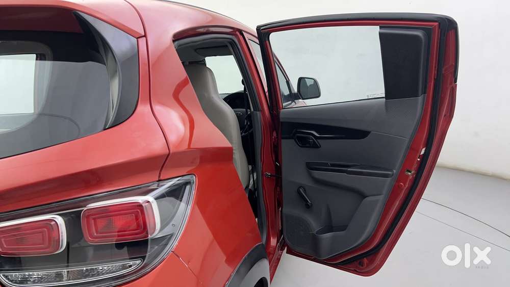 Mahindra Kuv100 Nxt 1.2 K2 Diesel 6 Str, 2017, Petrol