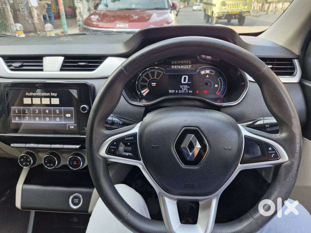 Renault Triber Rxz, 2022, Petrol