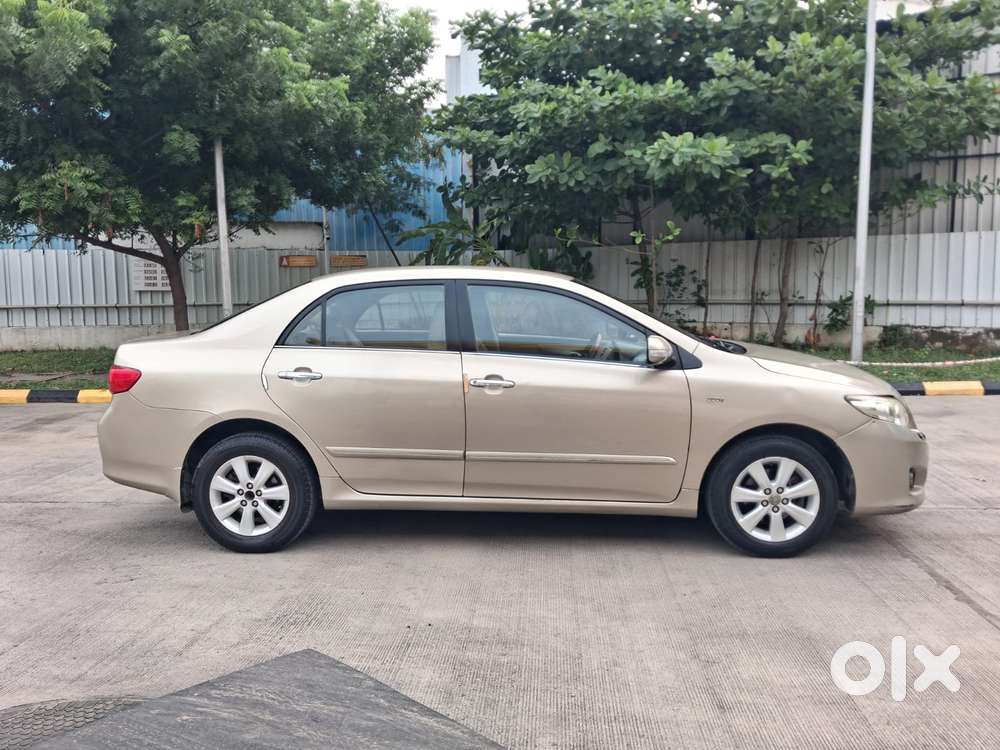 Toyota Corolla Altis G, 2010, Petrol