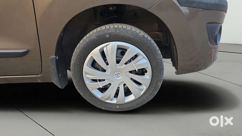 Maruti Suzuki Wagon R 1.0 Vxi Amt, 2017, Petrol