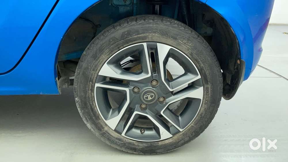 Tata Tiago Xza Plus, 2019, Petrol