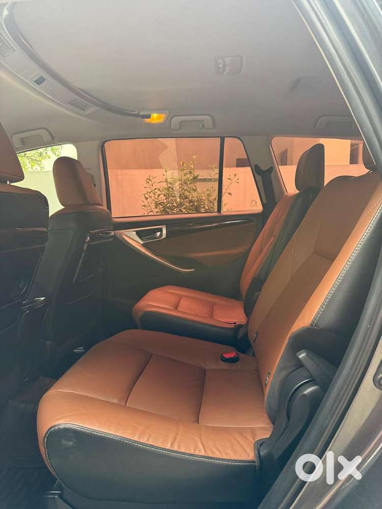 Toyota Innova Crysta 2.8 Z, 2017, Diesel