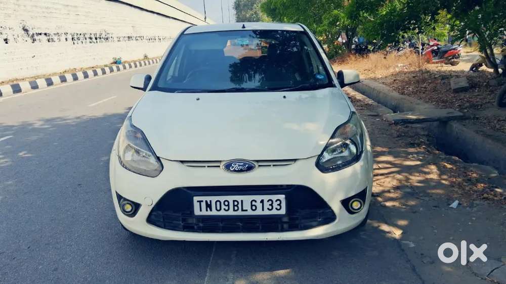 Ford Figo 2011 Diesel 97000 Km Driven