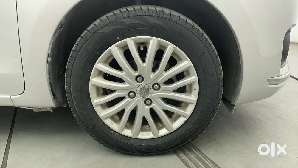Maruti Suzuki Dzire 1.2 Zxi Amt, 2019, Petrol