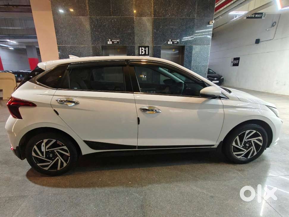 Hyundai New I20 1.2 Asta Mt, 2024, Petrol