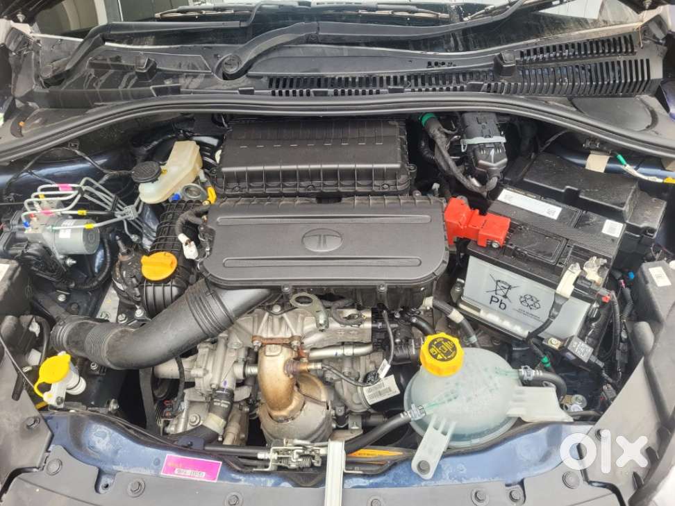 Tata Tiago 1.2 Revotron Xta, 2025, Petrol