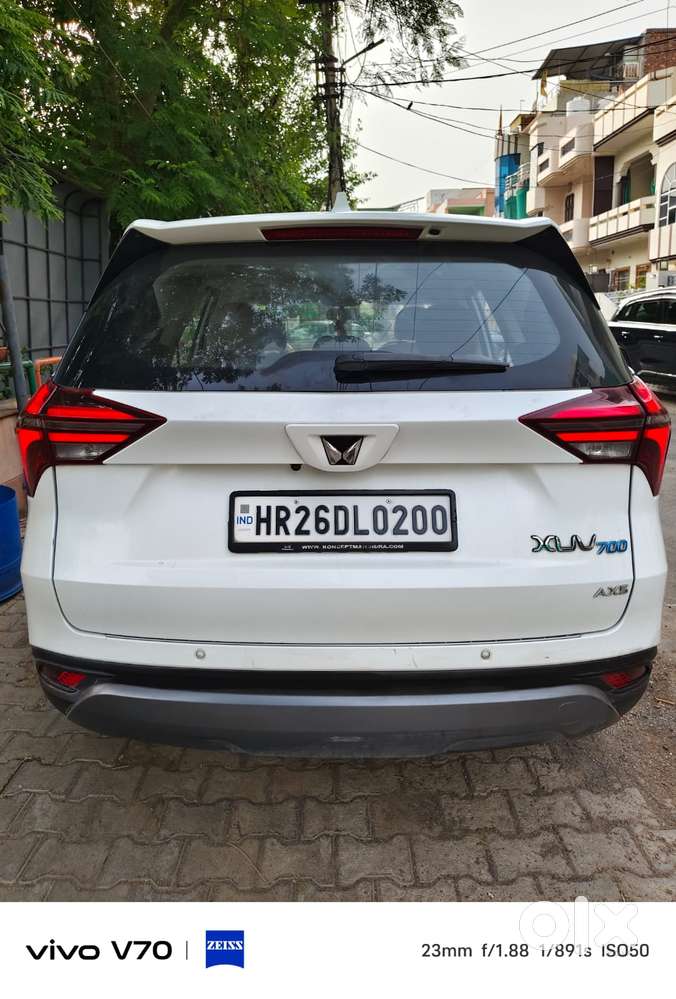 Mahindra Xuv700 2.0 Ax 5 Petrol Mt Str, 2023, Diesel