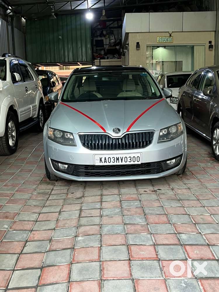 Skoda Octavia Petrol 2014